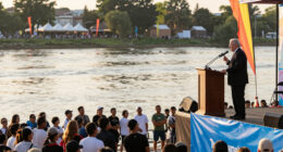 Commissioner Roswall Gives An Opening Address At The 9Th Water Festival